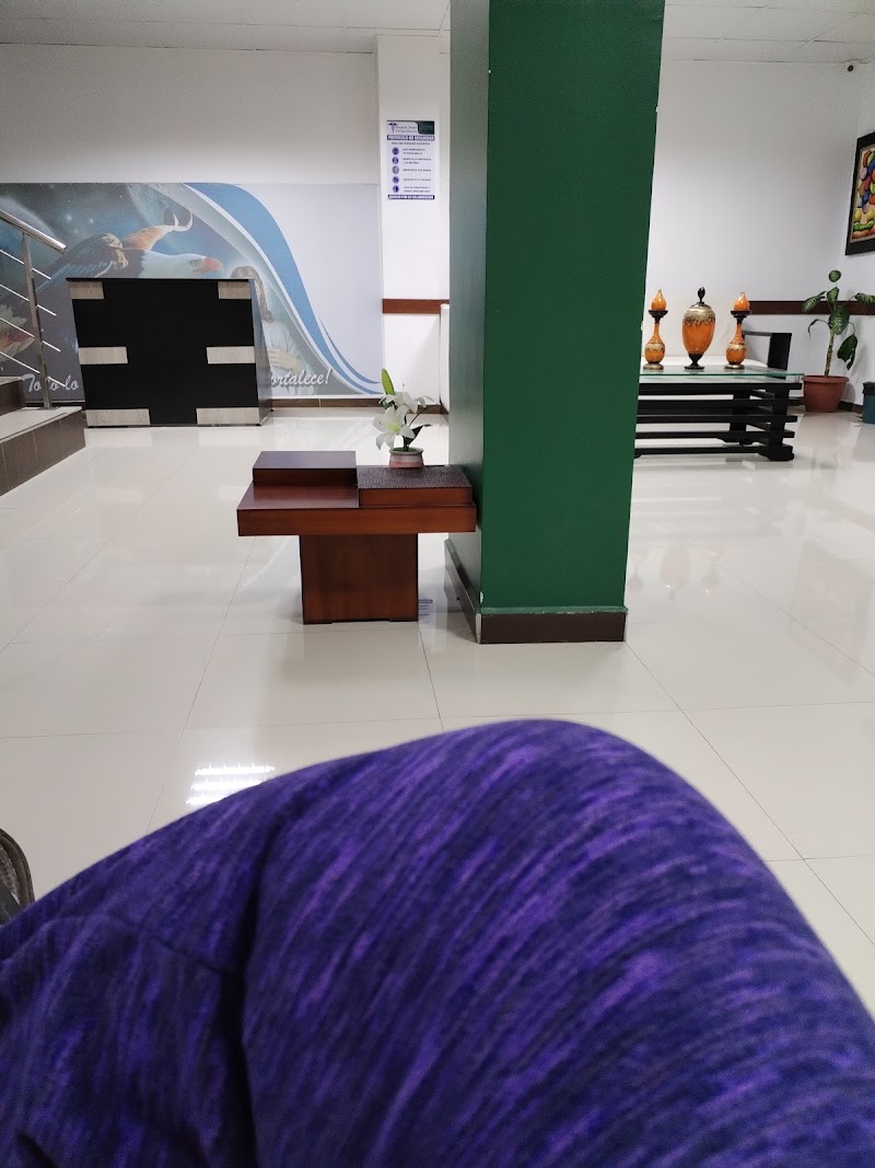 Foto de Hospital Enrique Becerra 8